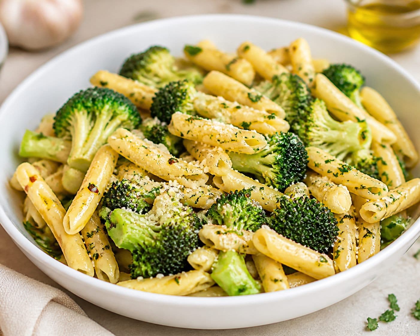 Broccoli garlic pasta with parmesan