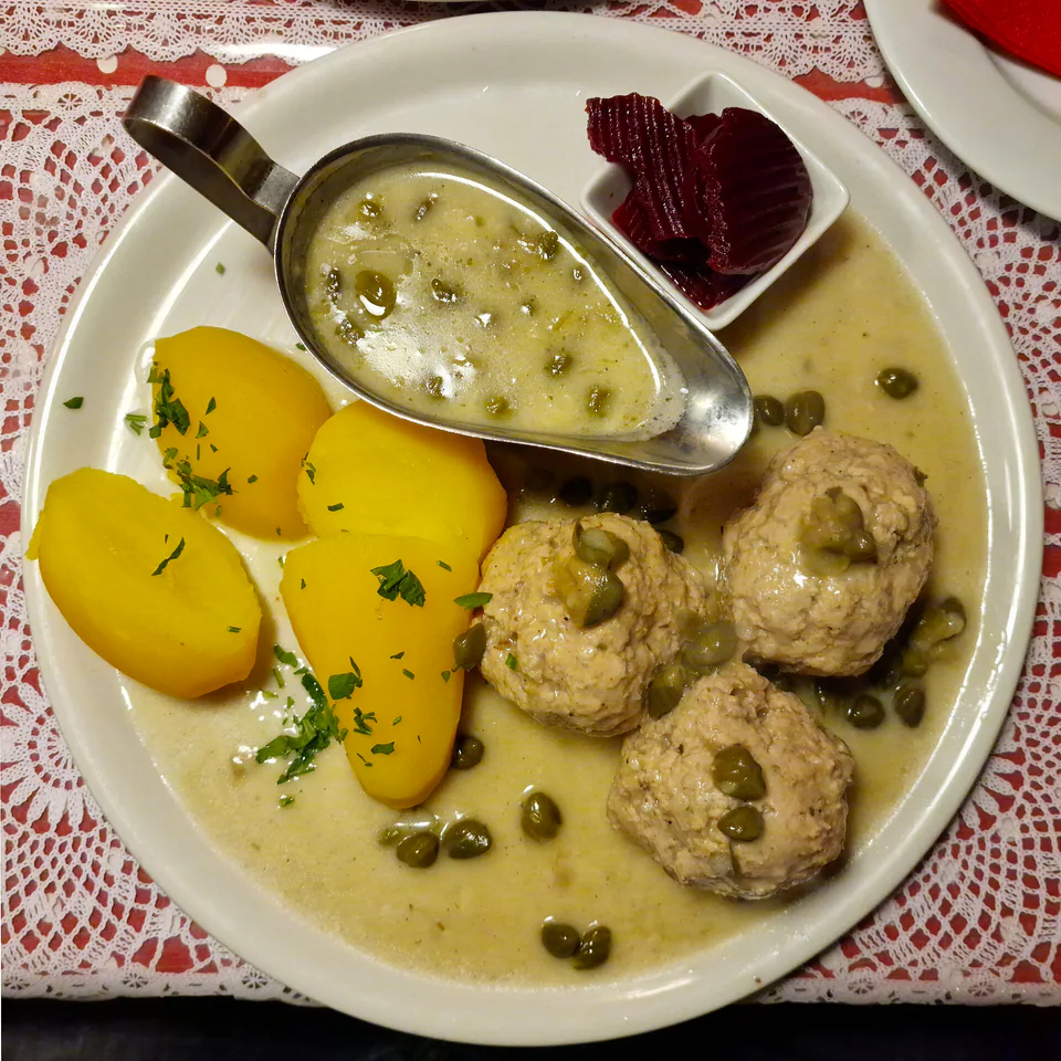 Konigsberger Klopse (German Caper Meatballs)