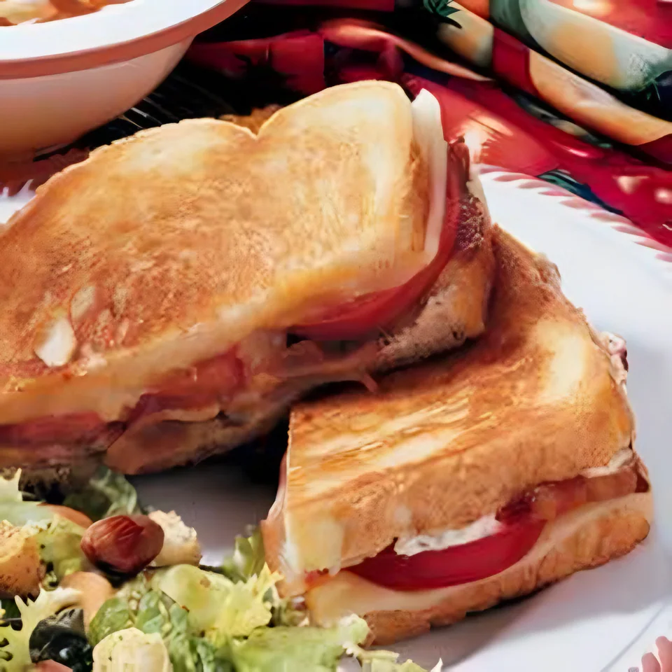 Bacon Tomato Mozzarella Sandwiches