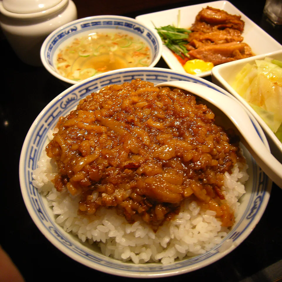 Lu Rou Fan (Taiwanese Braised Pork Rice)