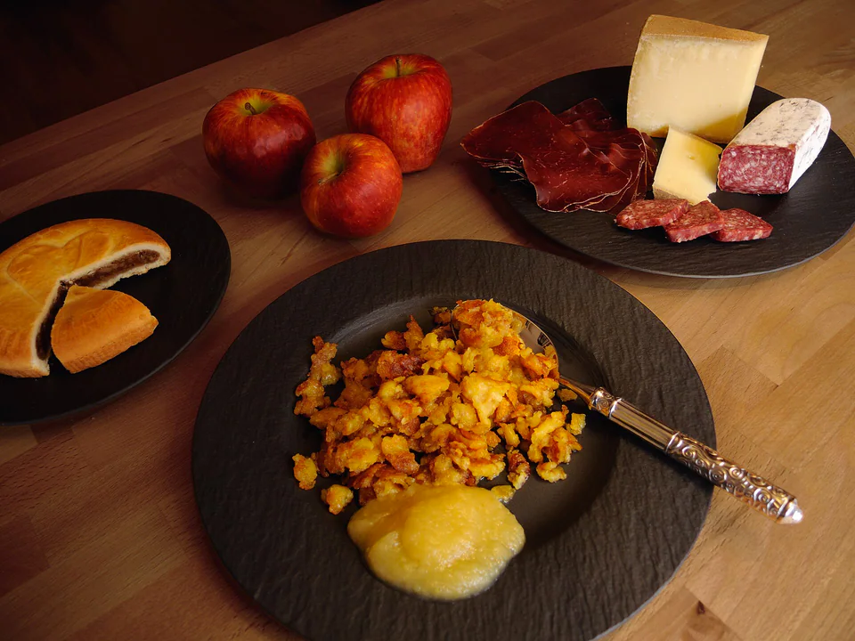 Maluns (Swiss Potato Crumbs)