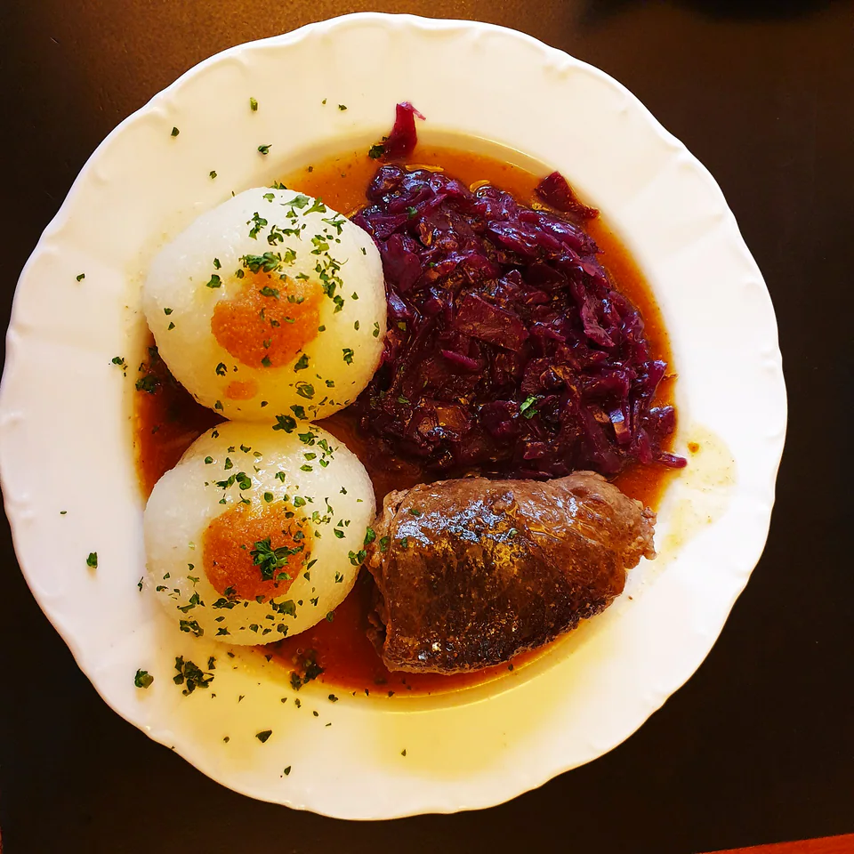 Rotkohl (German Braised Red Cabbage)
