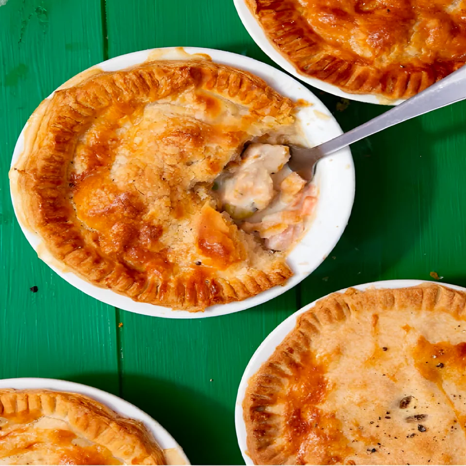 Spanish Chicken Pie